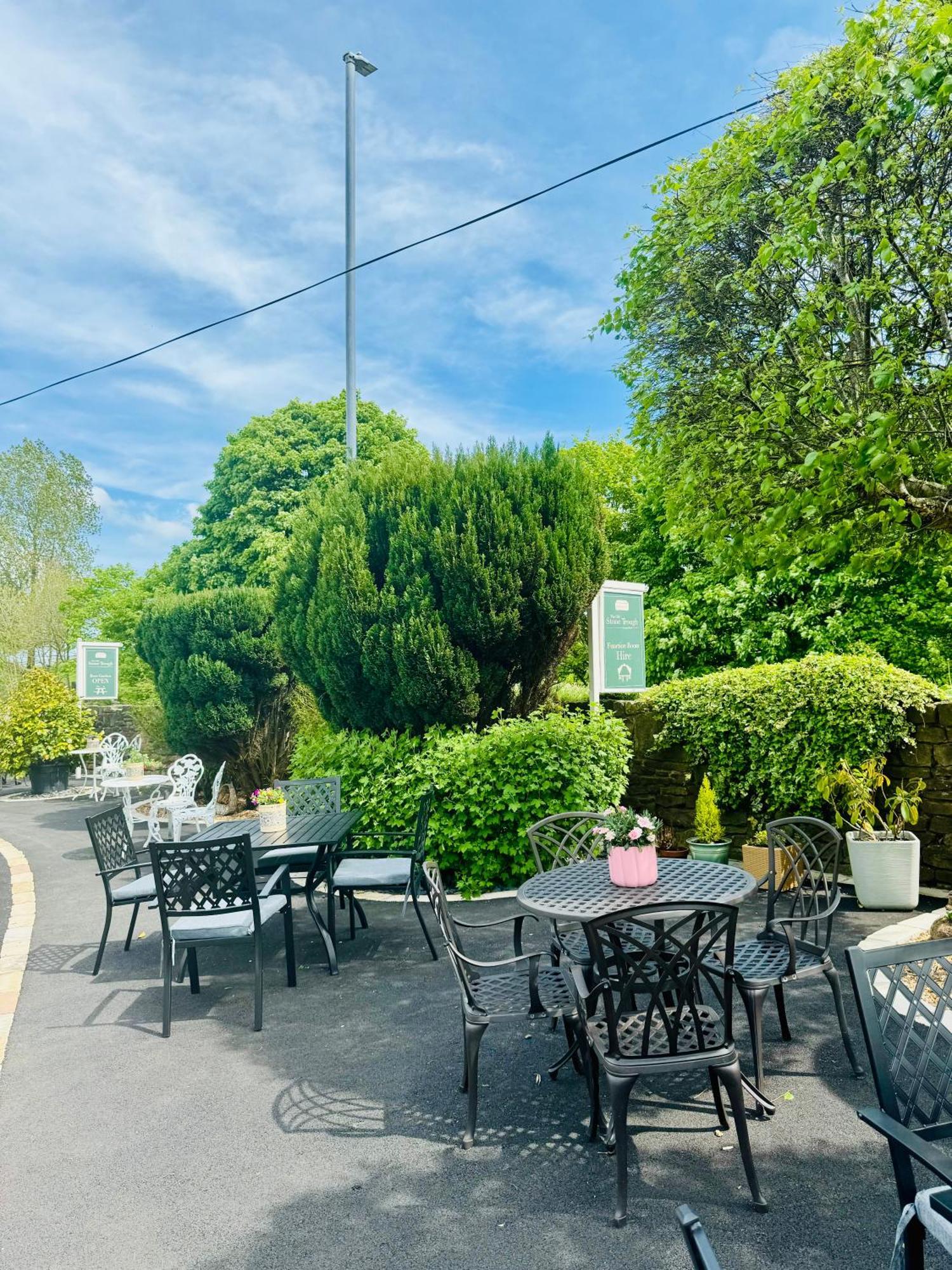 The Old Stone Trough Country Hotel Kelbrook 外观 照片
